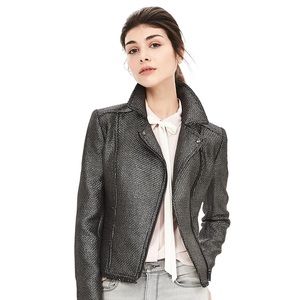 Never worn•Banana Republic metallic Tweed jacket
